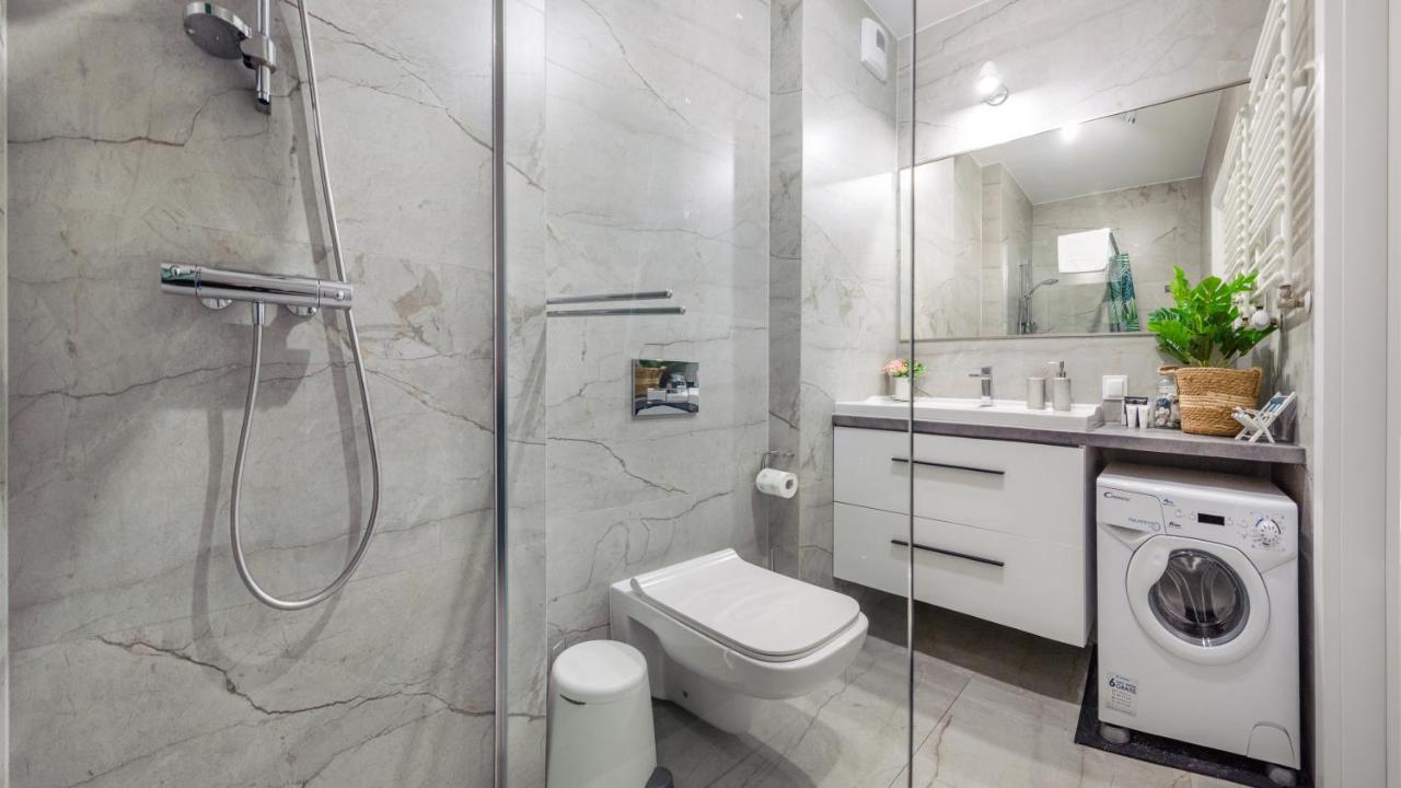 Apartament Blekitna Laguna Z Basenem - Ul Kasprowicza 20A - Holiday City Kołobrzeg Εξωτερικό φωτογραφία